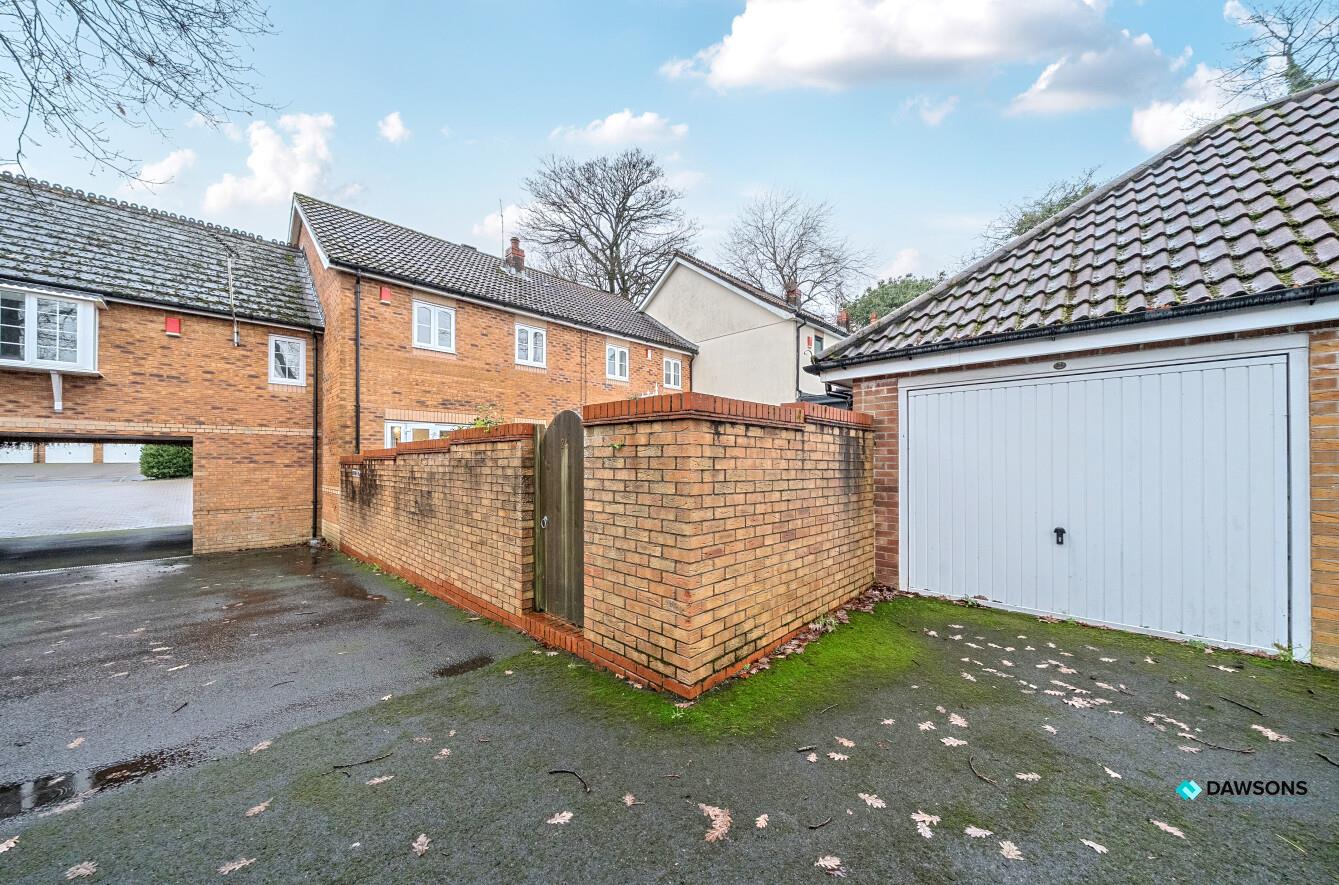 Heneage Drive, West Cross, Swansea, SA3 5BR